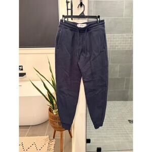 Hollister Men’s Jogger Extra Small Tall. XS